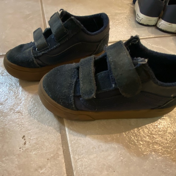 Toddler boy Navy Velcro strapped tennis shoes size 9 from VANs. - Picture 2 of 5